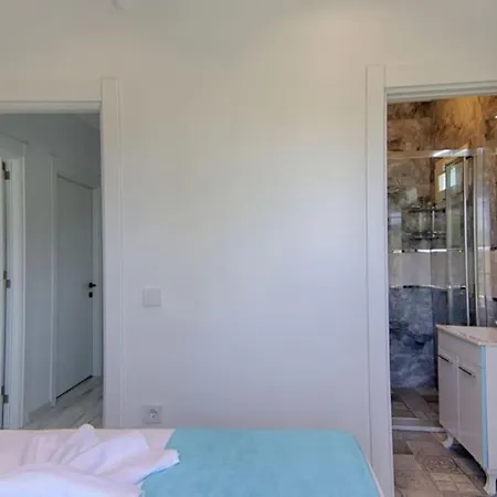 Gocek'te Cocuk Havuzlu, Genis Alanli Villa-awz171