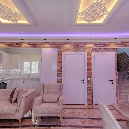 Gocek'te Cocuk Havuzlu, Genis Alanli Villa-awz171 费特希耶